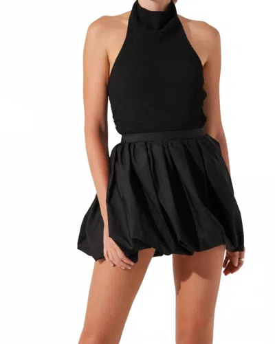 Astr The Label Gwyneth Smock Halter Top In Black