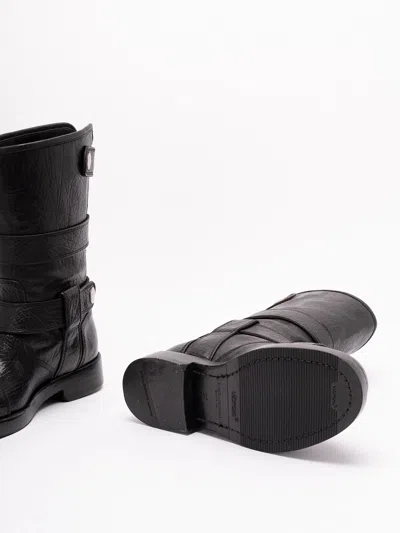 Dolce & Gabbana Leather Boot With Buckles In Black