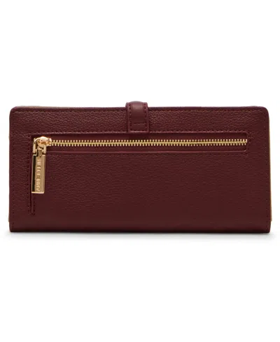 Anne Klein 2 Piece Gift Set With Sculpted Buckle Wallet And Removeable Card Organizer In Brown