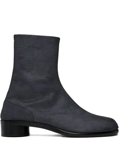 Maison Margiela Black Tabi Ankle Boots In T8013 Black