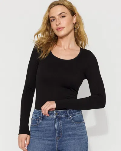 White House Black Market All Ways Stretch Jacquard Scoop Neck Tee In Black