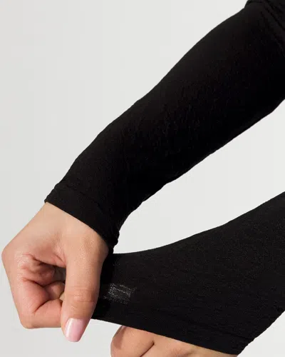 White House Black Market All Ways Stretch Jacquard Scoop Neck Tee In Black