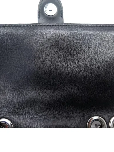 绗缝搭链斜挎包