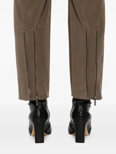 Brunello Cucinelli Pants With Zip At The Bottom In Brown