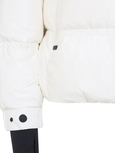 Moncler Anglin Padded Jacket With Logo-patch In White