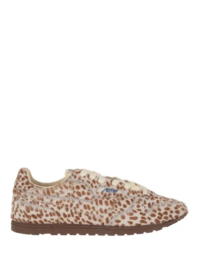 Autry Windspin Low Multicolor Sneaker With Logo On The Side And Animalier Motif In Suede Woman In Animal Print