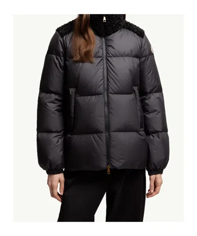 Moncler 'esnaie' Down Jacket In Black