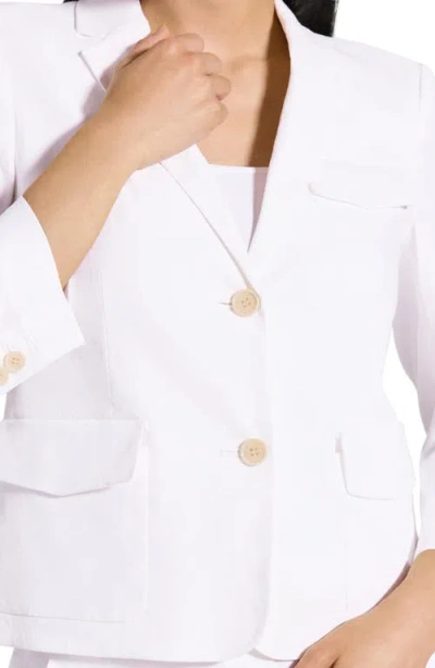 Theory Shrunken Blazer In Good Linen In White