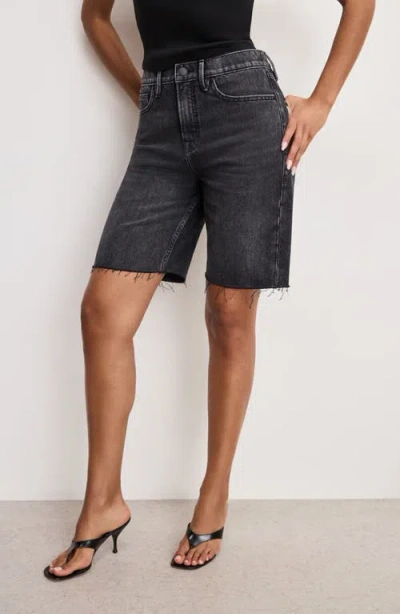 Good American Good Extreme Barrel Shorts In Gray
