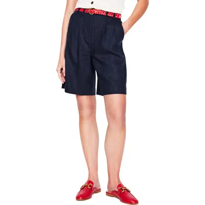 Boden Relaxed Pleated Linen Blend Shorts In Blue