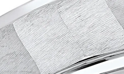 Hmy Jewelry Faceted Brushed Band Ring In White