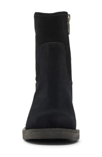Blondo Cassadie Waterproof Bootie In Black