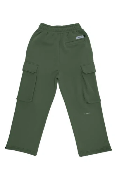 Students Highlands Cargo Sweatpants In Green