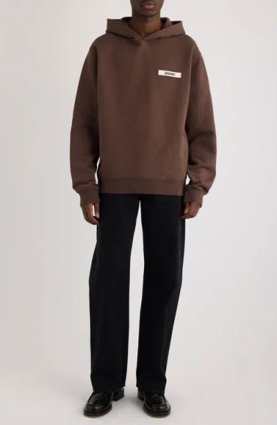 Jacquemus Le Hoodie Gros Grain In Brown