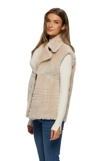 Gorski Shearling Lamb Zip Vest With Grooved Pattern In White