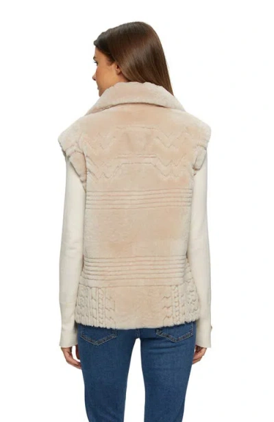 Gorski Shearling Lamb Zip Vest With Grooved Pattern In White