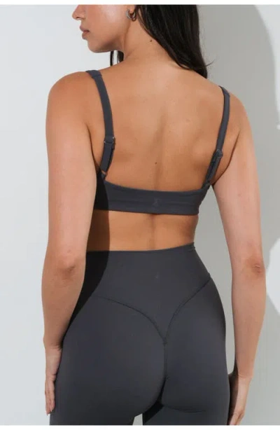 Vitality Cloud Ii Petite Scoop Bra In Gray