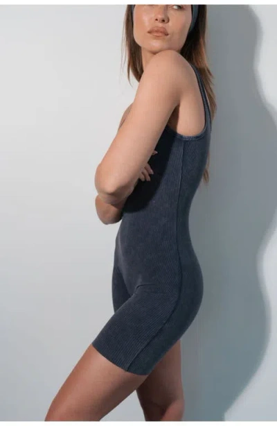 Vitality Cloud Ii Rib Basic Jumper In Gray