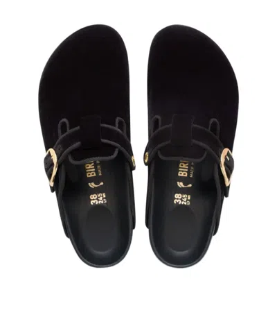 Birkenstock Boston Big Buckle Velvet Mule In Black