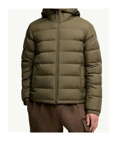 Moncler Laveraet Short Down Jacket With Hood In Green