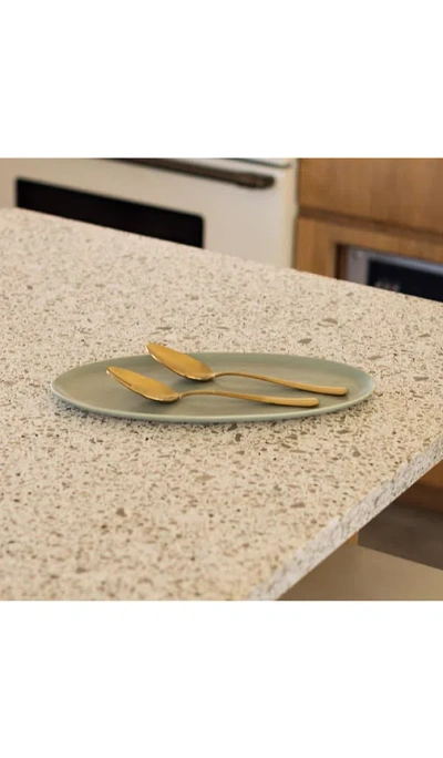 OVAL SERVING PLATTER Â€“ BEACHGRASS GREEN. Å°ºÇ � ALL.