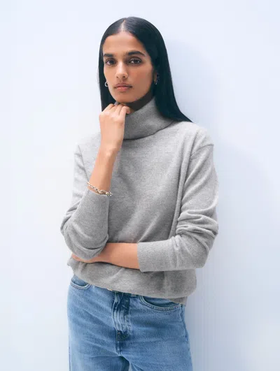 White & Warren Cashmere Turtleneck Sweater In Grey In Gray