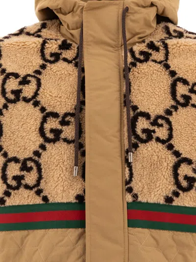 Gucci Jacquard Gg Hooded Quilted Jacket In Brown