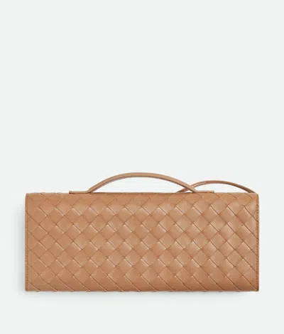 Bottega Veneta Womens Biscuit-m Brass Andiamo Intrecciato Leather Clutch Bag In Brown