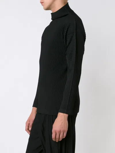 Issey Miyake Ribbed Roll Neck T-shirt In Black