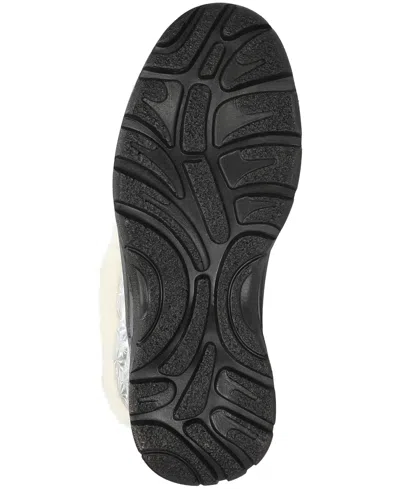 Easy Street Womens Cuddle Flat Heel Booties In Silver