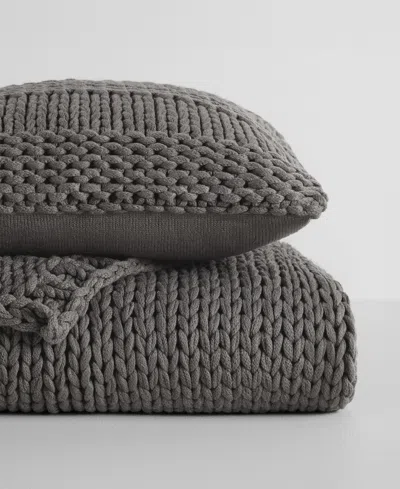 Ienjoy Home Chunky Blanket And Decor Pillow Bundle, 21" X 21" In Gray