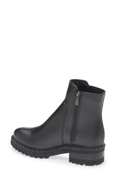 La Canadienne Clarke Lug Sole Boot In Black