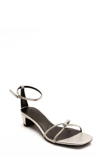 Off The Hook London Holborn Block Heel Sandal In Silver