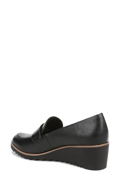 Lifestride Women's Zed 2 Round Toe Loafers In Black