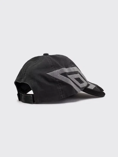 Umbro Spycam Embroidered Cap In Black