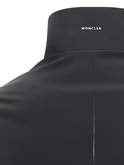 Moncler Egoutelles Jacket With Zipper And Button Closure In Black