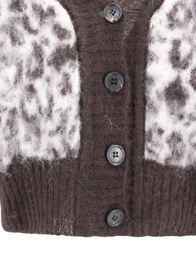 D Exterior Button-up Long-sleeve Cardigan In Animal Print
