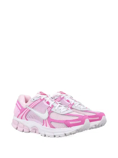 Nike Wmns Zoom Vomero 5 Sneakers In Pink