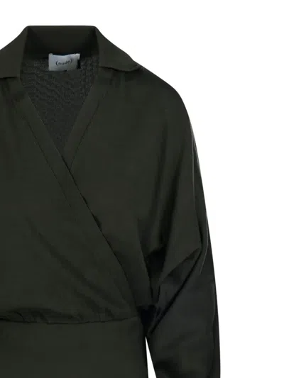 裹身式衣领罗纹连衣裙