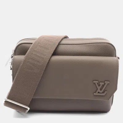 Pre-owned Louis Vuitton Fastline Messenger Shoulder Bag Leather Aerogram Brown