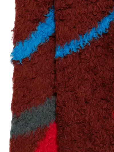 Khoki Patterned-jacquard Scarf In Red