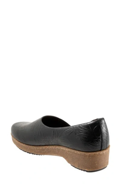 Softwalk ® Addie Half D'orsay Platform Clog In Black