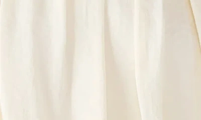 Steve Madden Milana Sleeveless Blouson Top In White