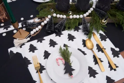 Carol & Frank Black And White Forest Table Runner 14" X 72" In Black