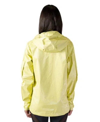 Woodpecker Wind Shell Jacket In Yellow