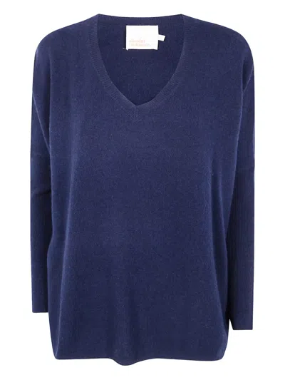 V领羊绒毛衣