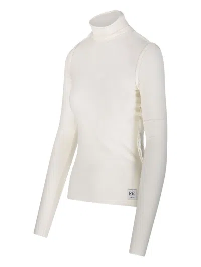 Re Code High-neck Long-sleeved Top In White