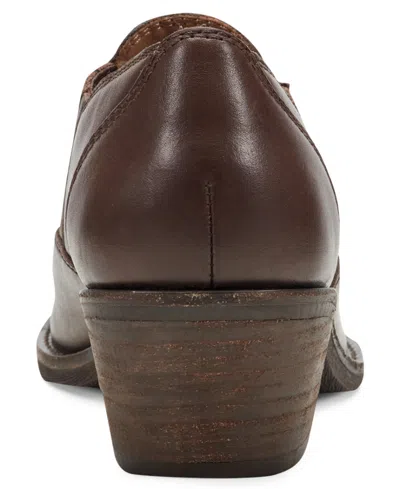 Earth Women's Jalin Almond Toe Slip-on Shooties In Animal Print