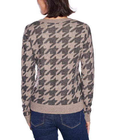 Belldini Women's Stylized-houndstooth V-neck Sweater In Brown