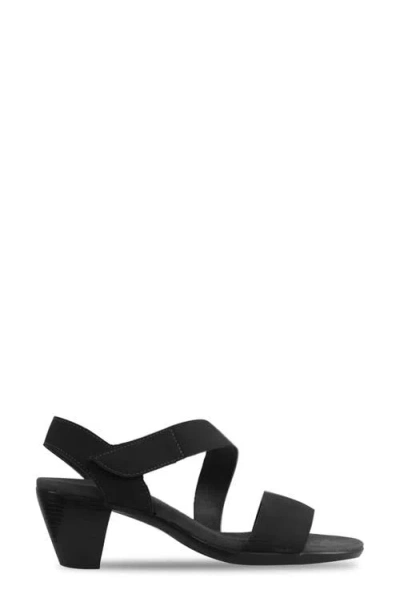 Munro Lucia Sandal In Black